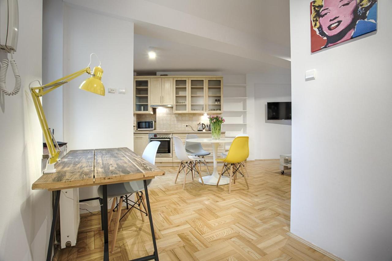 Central Apartments By Tyzenhauz Krakow Dış mekan fotoğraf