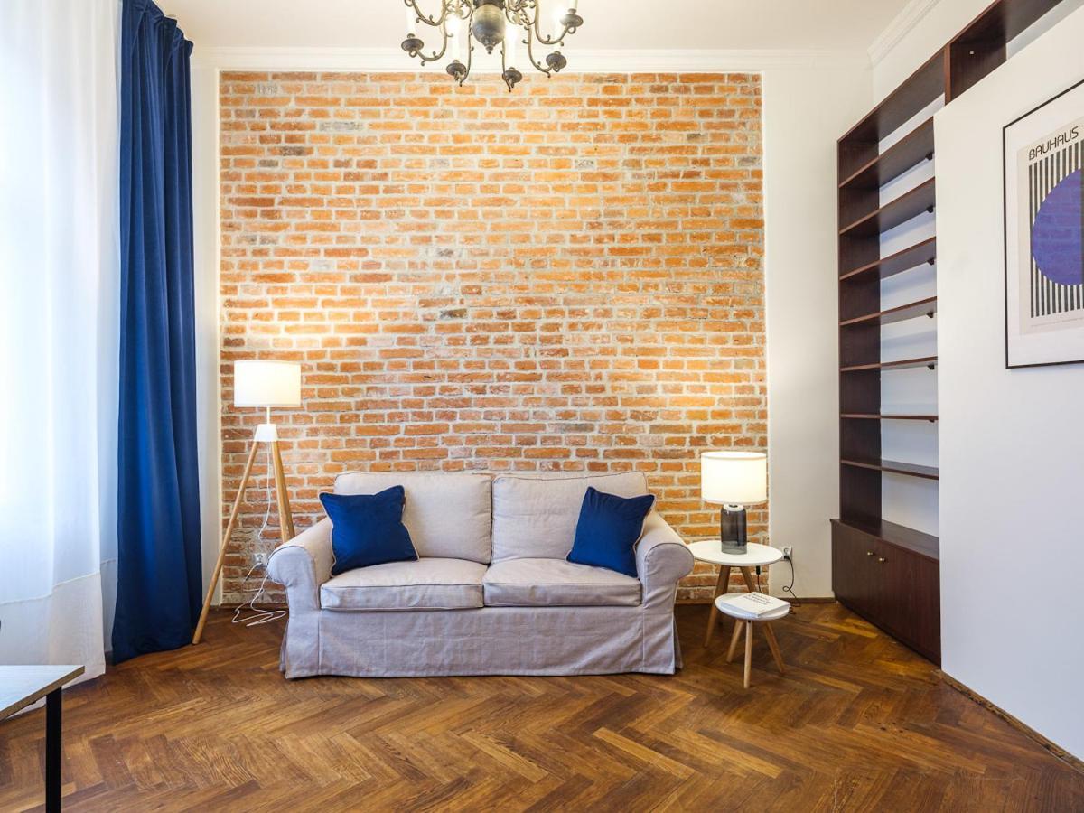 Central Apartments By Tyzenhauz Krakow Dış mekan fotoğraf