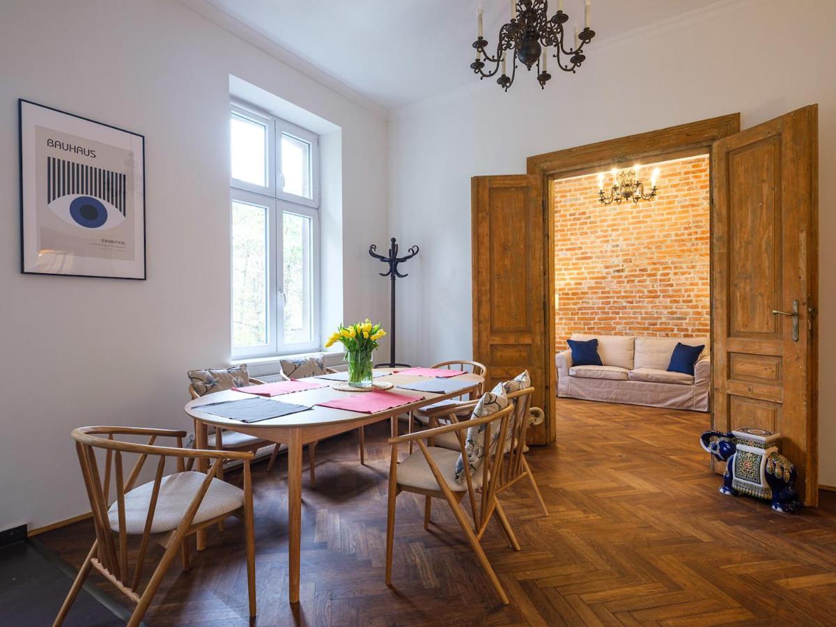Central Apartments By Tyzenhauz Krakow Dış mekan fotoğraf
